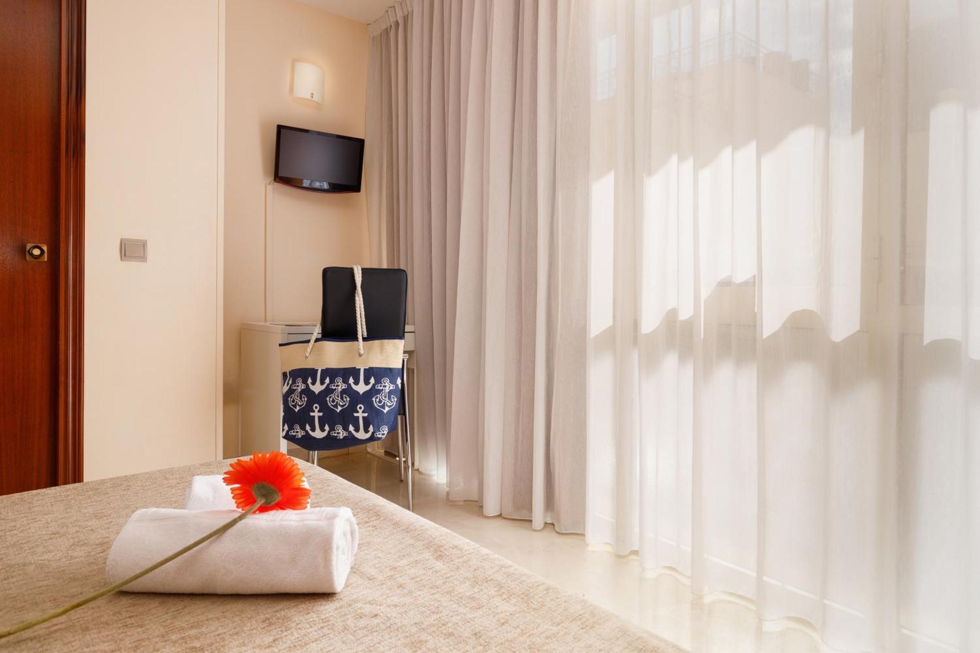 Hotel Alguer L'Ametlla de Mar Εξωτερικό φωτογραφία